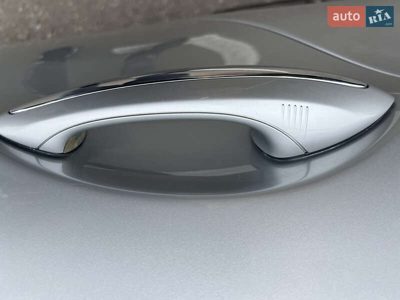 Седан BMW 5 Series 2016 в Харкові