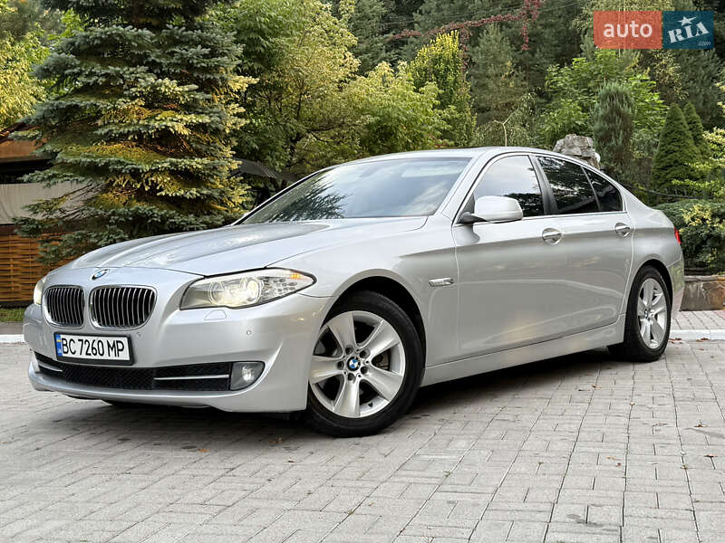 Седан BMW 5 Series 2012 в Дрогобичі