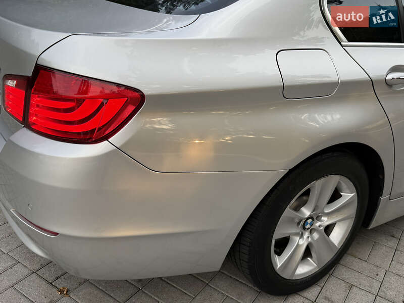 Седан BMW 5 Series 2012 в Дрогобичі