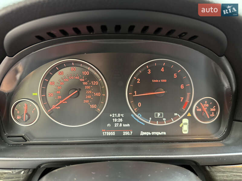 Седан BMW 5 Series 2012 в Дрогобичі