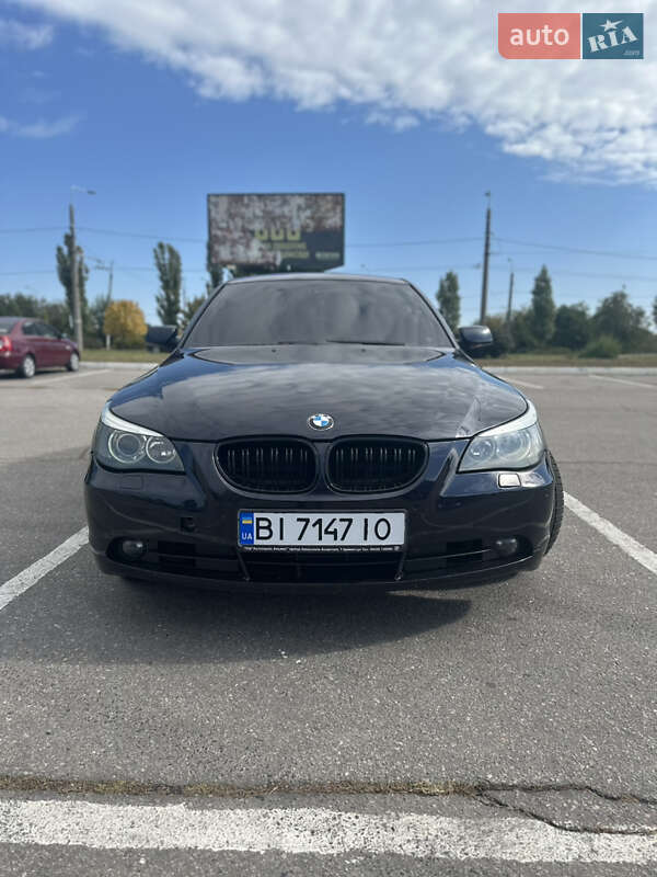 Седан BMW 5 Series 2003 в Кременчуге