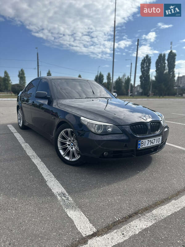 BMW 5 Series 2003