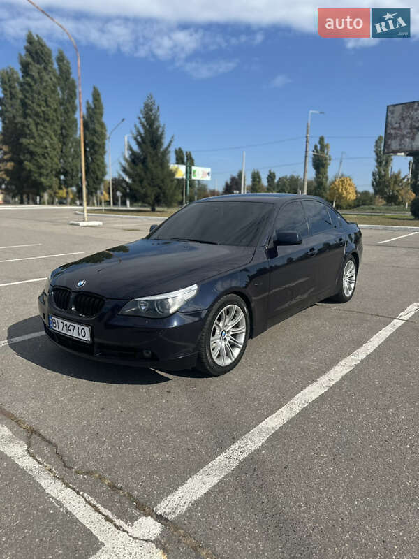 Седан BMW 5 Series 2003 в Кременчуге