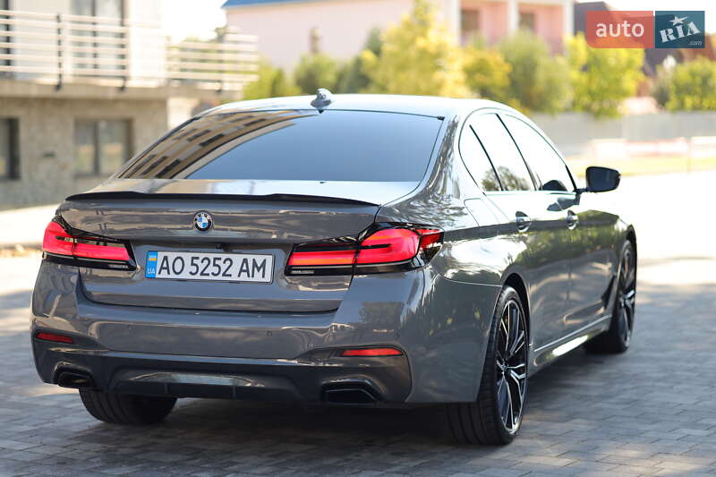 Седан BMW 5 Series 2021 в Мукачево