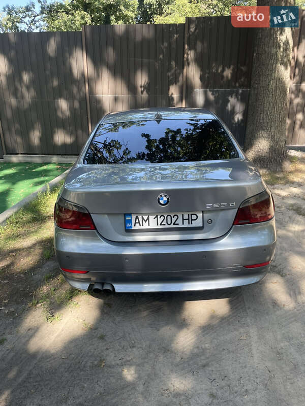 BMW 5 Series 2004 BMW 5 Series 2004