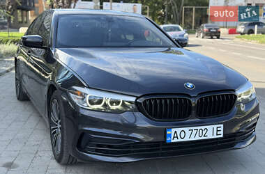 Седан BMW 5 Series 2018 в Ужгороді