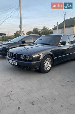 Седан BMW 5 Series 1989 в Кременчуці