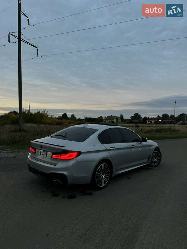 Седан BMW 5 Series 2017 в Львове фото 12 Седан BMW 5 Series 2017 в Львове
