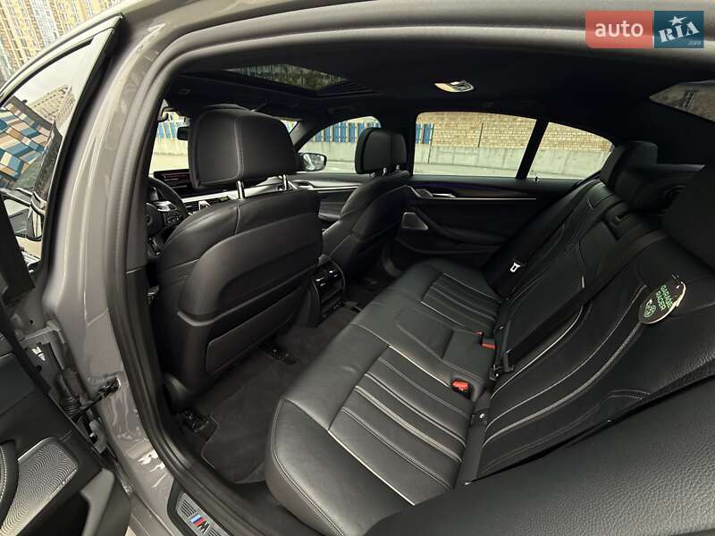 Седан BMW 5 Series 2021 в Киеве