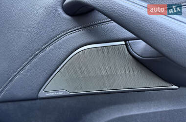 Седан BMW 5 Series 2019 в 