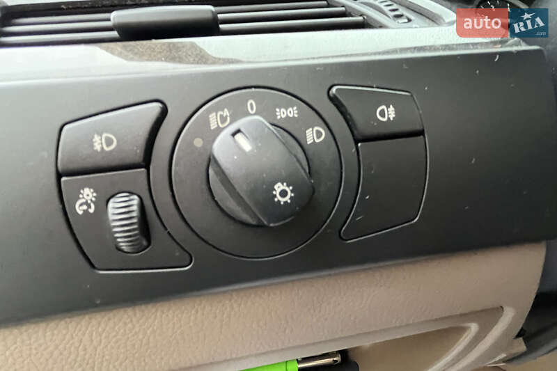 Седан BMW 5 Series 2004 в Стрые фото 12 Седан BMW 5 Series 2004 в Стрые