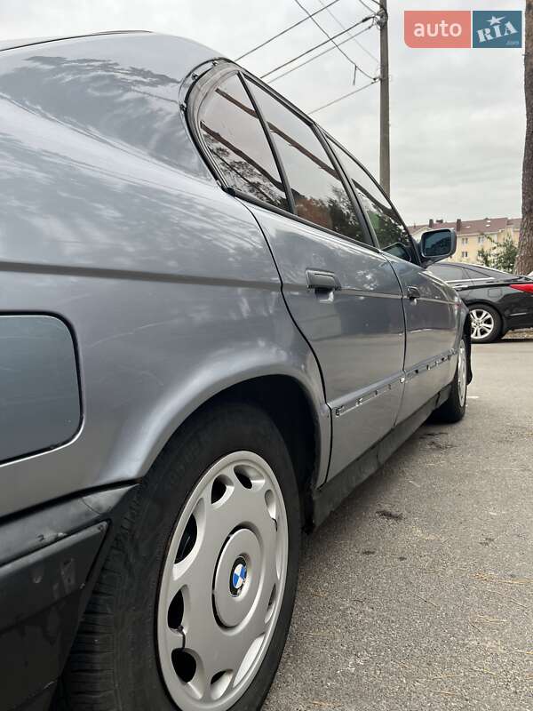 Седан BMW 5 Series 1989 в Ирпене фото 5 Седан BMW 5 Series 1989 в Ирпене
