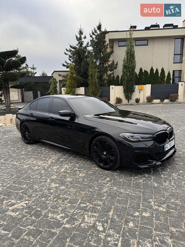 Седан BMW 5 Series 2016 в Львове