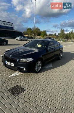 Седан BMW 5 Series 2016 в Дрогобыче