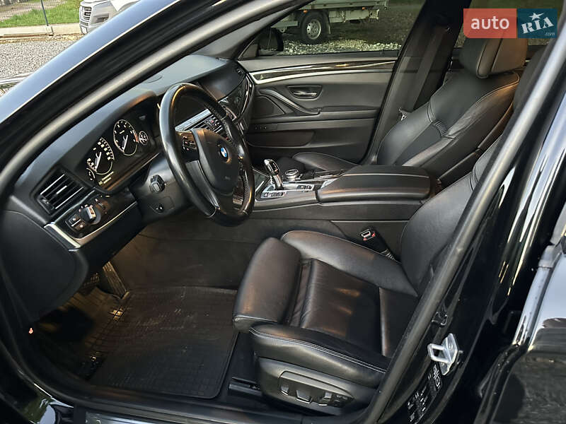 Седан BMW 5 Series 2014 в Самборе