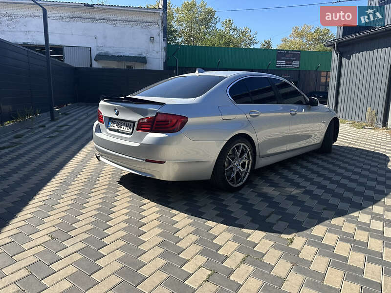 Седан BMW 5 Series 2012 в Миколаєві
