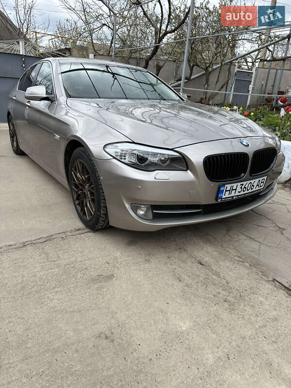 Седан BMW 5 Series 2012 в Одессе фото 5 Седан BMW 5 Series 2012 в Одессе
