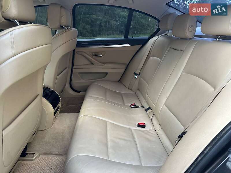 Седан BMW 5 Series 2010 в Нетішині фото 28 Седан BMW 5 Series 2010 в Нетішині