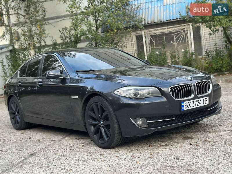 Седан BMW 5 Series 2010 в Нетішині фото 47 Седан BMW 5 Series 2010 в Нетішині