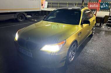 Седан BMW 5 Series 2005 в  фото 19 Седан BMW 5 Series 2005 в