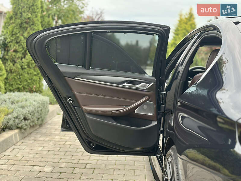 Седан BMW 5 Series 2018 в Одесі фото 39 Седан BMW 5 Series 2018 в Одесі