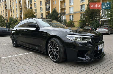 Седан BMW 5 Series 2018 в Киеве