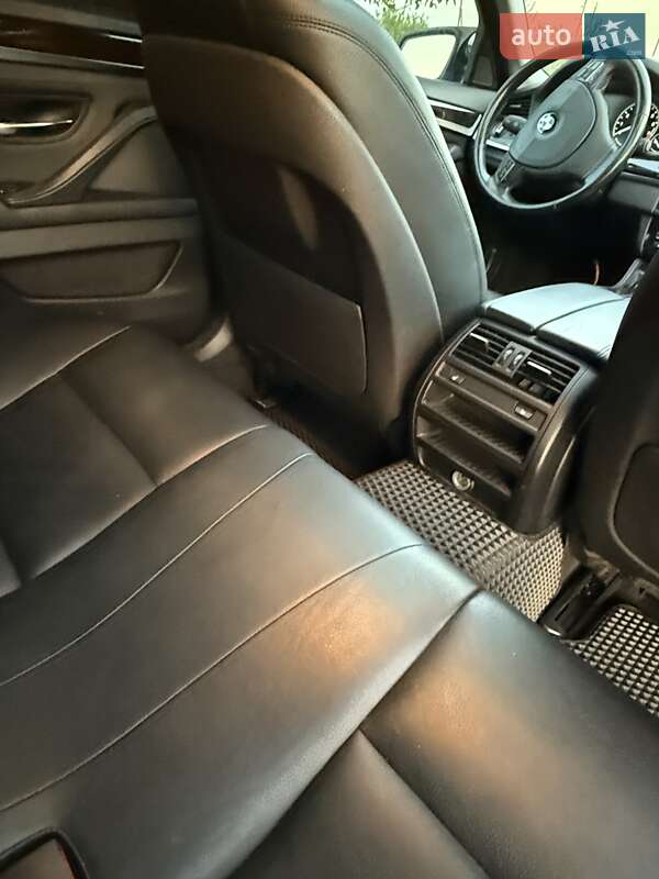 Седан BMW 5 Series 2014 в Яготине фото 29 Седан BMW 5 Series 2014 в Яготине