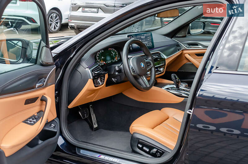 Седан BMW 5 Series 2020 в Киеве