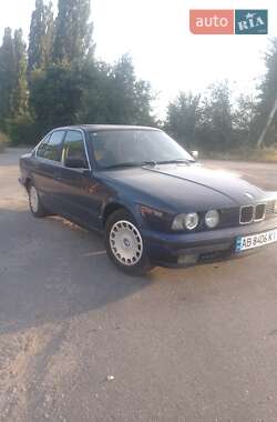Седан BMW 5 Series 1993 в Калинівці