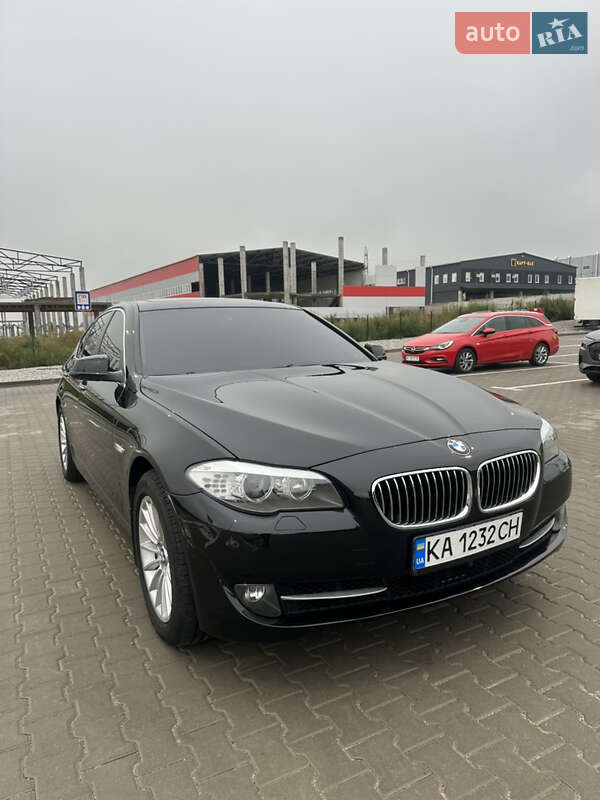 BMW 5 Series 2012