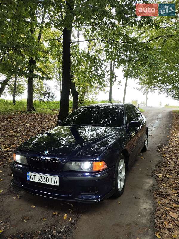 Седан BMW 5 Series 1998 в Тлумачі