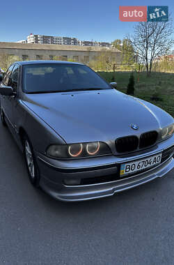 Седан BMW 5 Series 1999 в Тернополе
