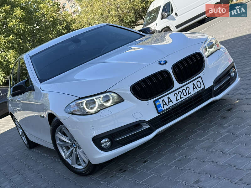 Седан BMW 5 Series 2016 в Одессе