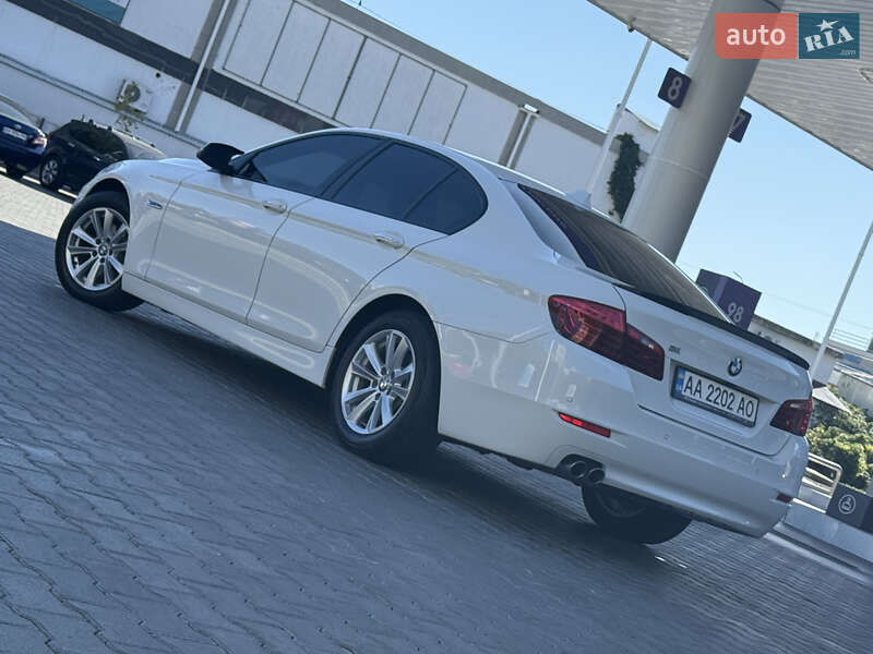 Седан BMW 5 Series 2016 в Одессе