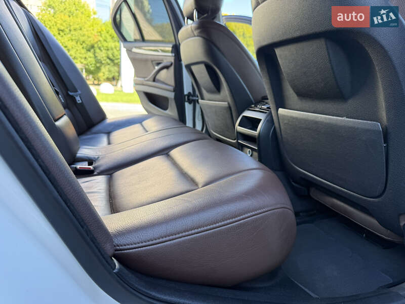 Седан BMW 5 Series 2016 в Одессе