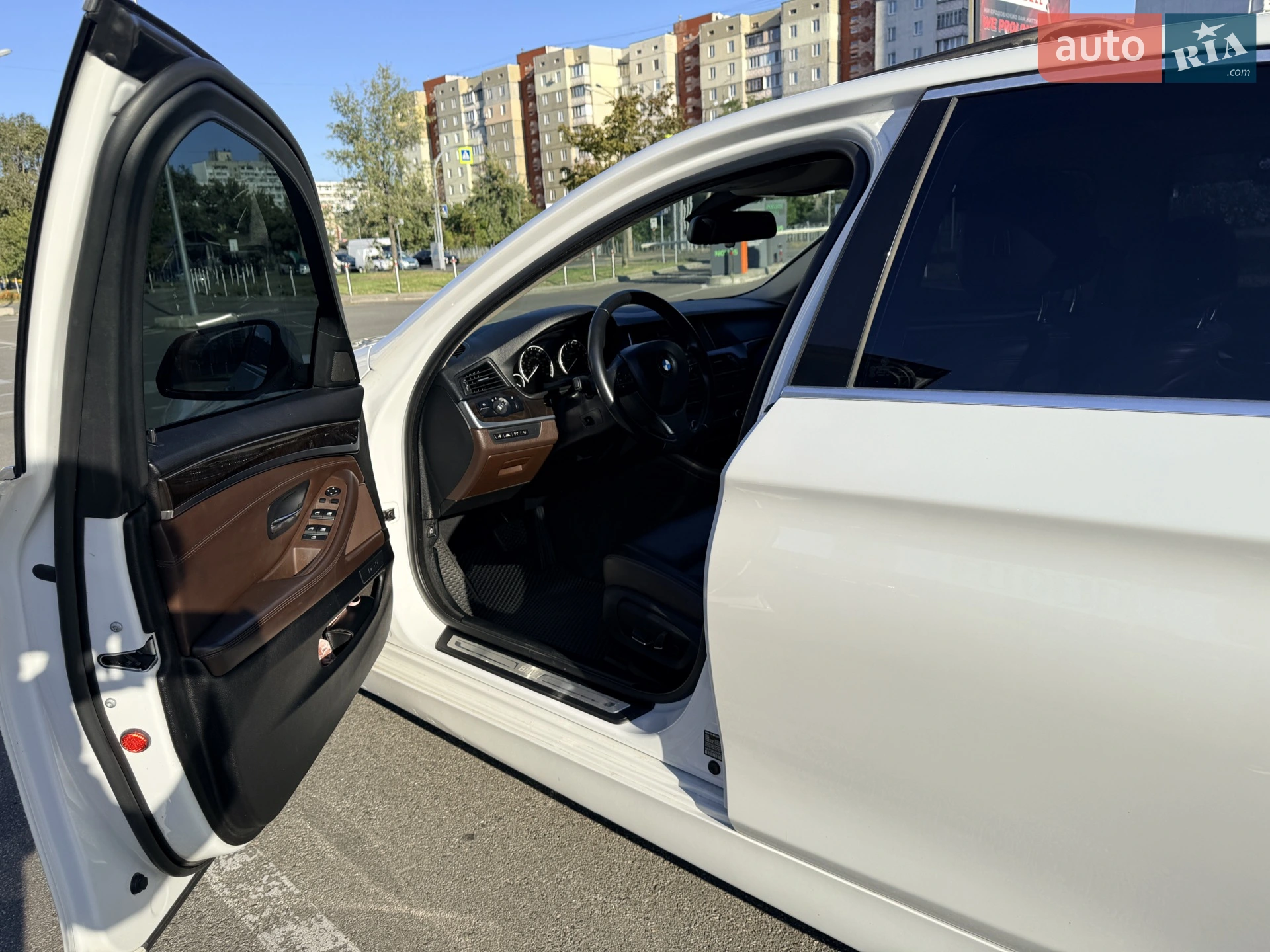 2015 BMW 5er - мініатюра 6