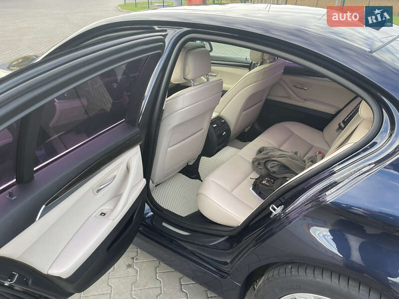 Седан BMW 5 Series 2012 в Луцьку
