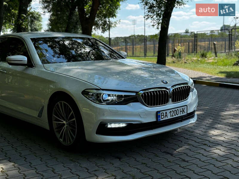 Седан BMW 5 Series 2017 в Александрие