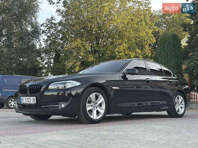 Седан BMW 5 Series 2011 в Хмельницком
