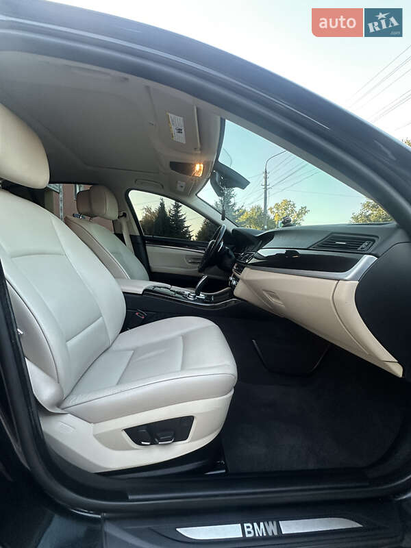Седан BMW 5 Series 2011 в Хмельницком