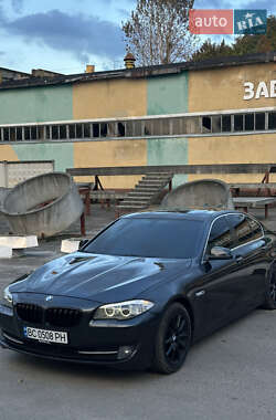 Седан BMW 5 Series 2013 в Львове