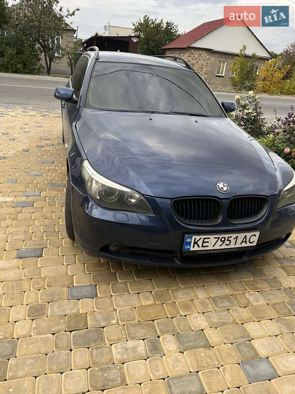 BMW 5 Series 2004