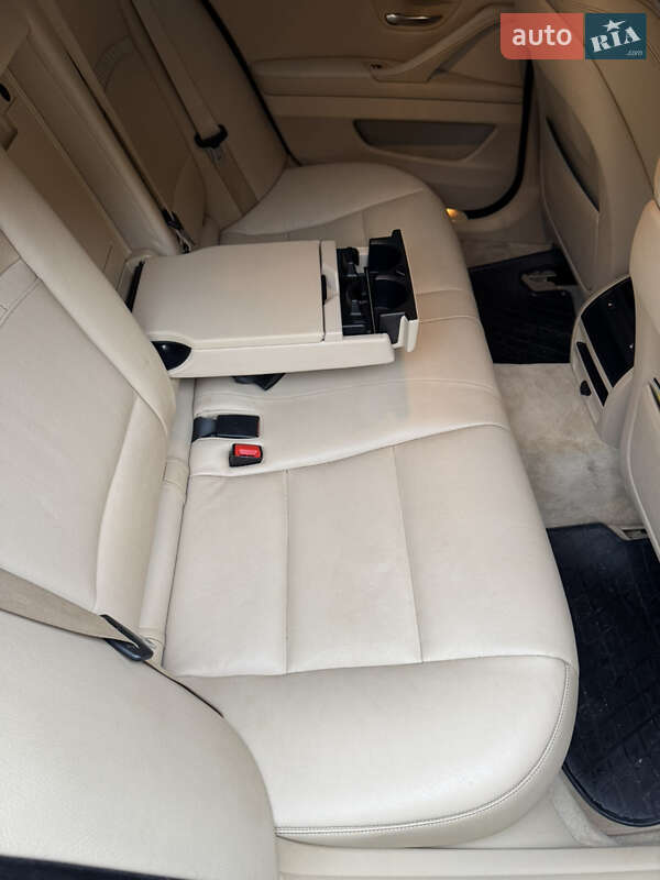 Седан BMW 5 Series 2013 в Чорткове фото 36 Седан BMW 5 Series 2013 в Чорткове