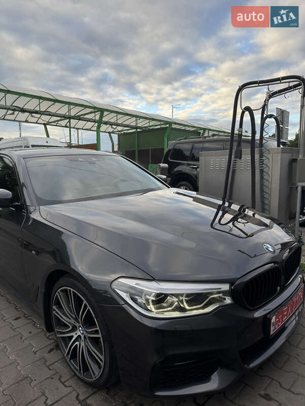 Седан BMW 5 Series 2017 в Киеве фото 10 Седан BMW 5 Series 2017 в Киеве