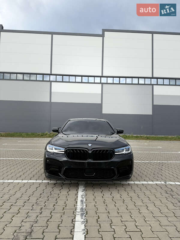 Седан BMW 5 Series 2017 в Ивано-Франковске