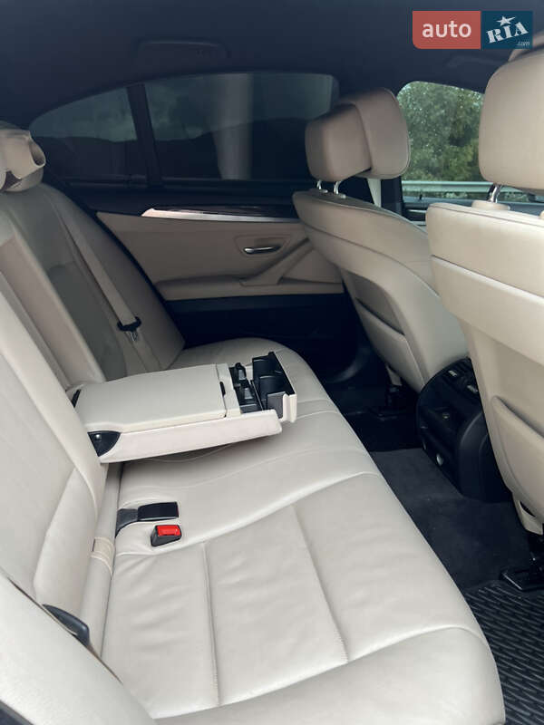 Седан BMW 5 Series 2011 в Виноградові фото 14 Седан BMW 5 Series 2011 в Виноградові