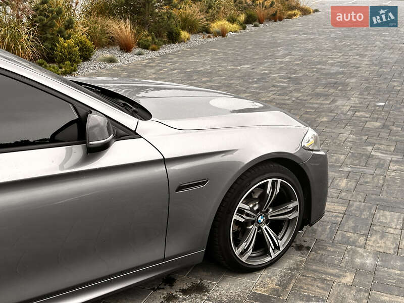 Седан BMW 5 Series 2015 в Луцке