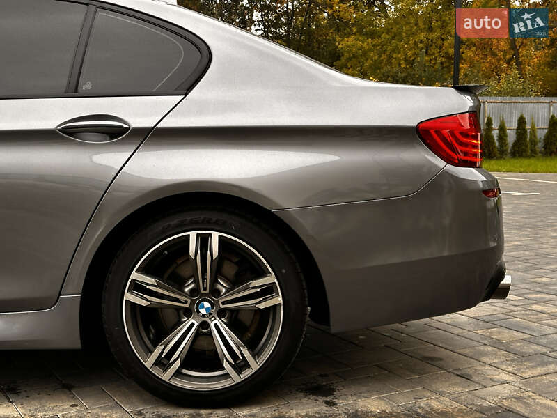 Седан BMW 5 Series 2015 в Луцке