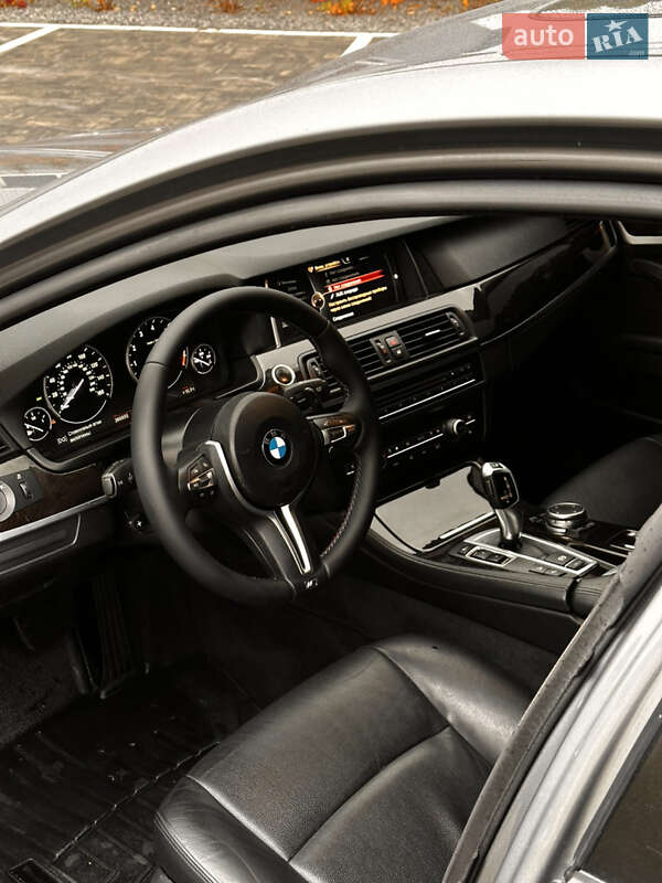 Седан BMW 5 Series 2015 в Луцке