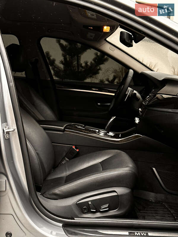 Седан BMW 5 Series 2015 в Луцке